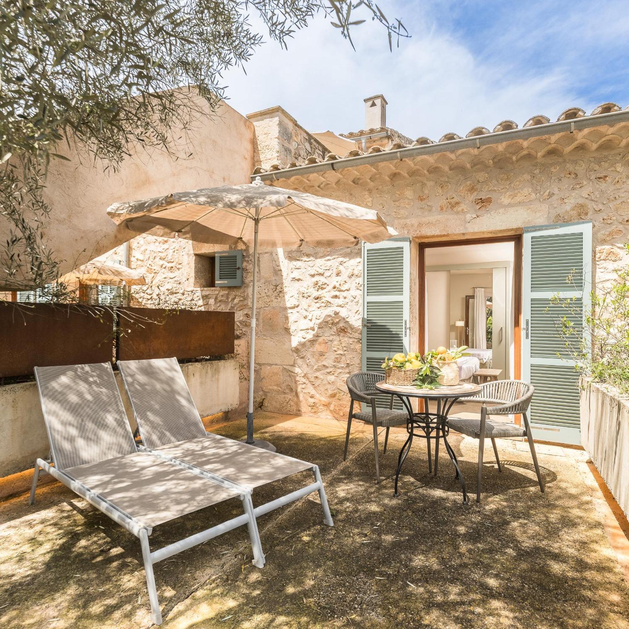 Sa Franquesa Nova Hotel 4*